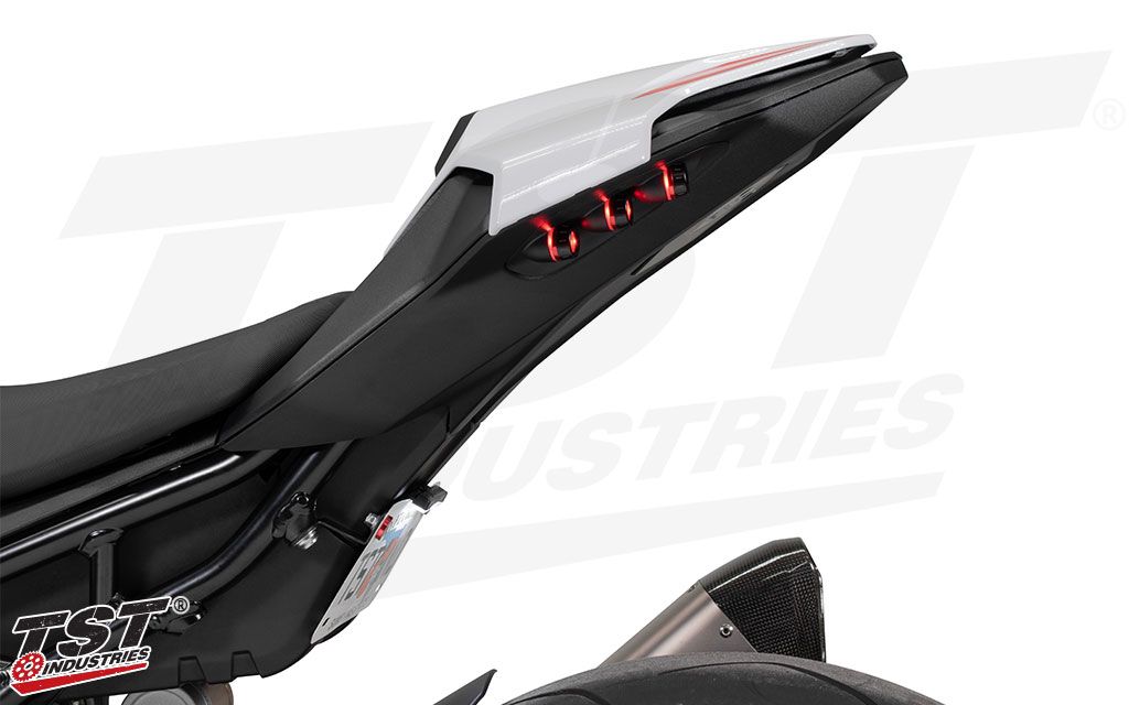 BMW S1000RR 2023-24 TST  تي أس تي IN-TAIL LED INTEGRATED TAIL LIGHT اشارات خلفية