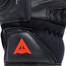 Load image into Gallery viewer, DAINESE CARBON 4 SHORT LEATHER GLOVES