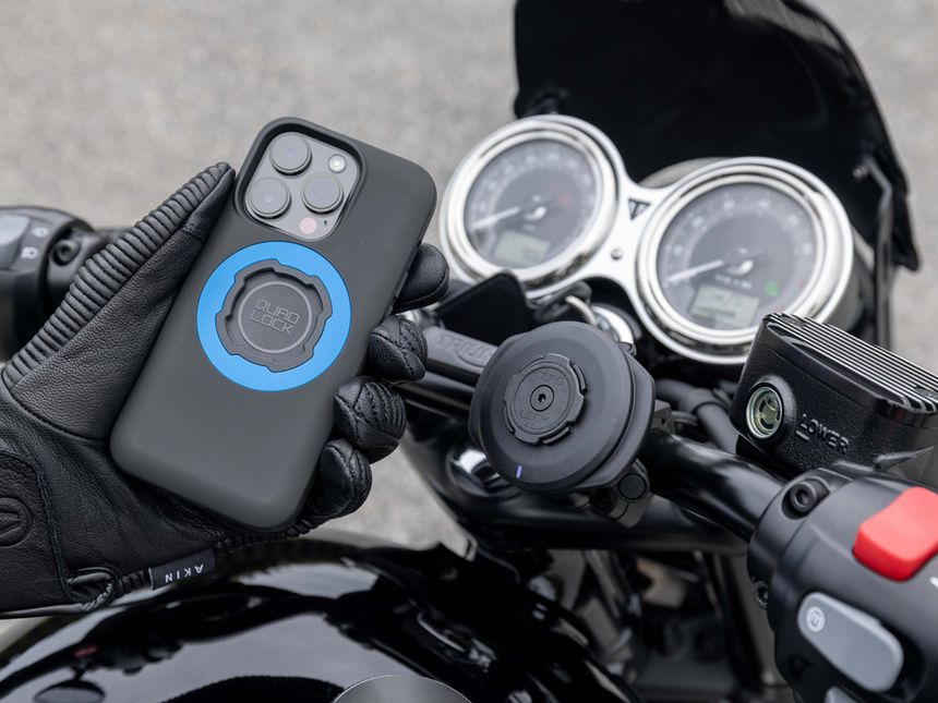 Quad Lock Motorcycle - Weatherproof Wireless Charging Head